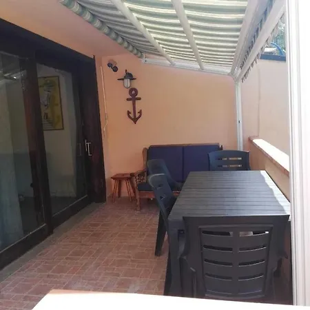 Tatil Evi Roro's House - With Terrace 100m From The - Pinus Village *