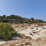 Roro's House - With Terrace 100m From The - Pinus Village Fort Village