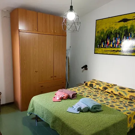 Roro's House - With Terrace 100m From The - Pinus Village * Fort Village