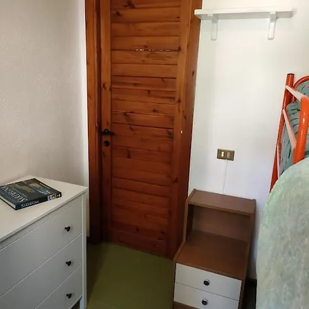 Сasa de vacaciones Roro's House - With Terrace 100m From The - Pinus Village Fort Village