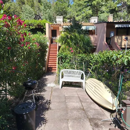 Roro's House - With Terrace 100m From The - Pinus Village 福特村